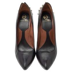Pre Owned Alexander McQueen Black Leather Spike Pointed Toe Pumps Size 39