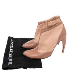 Alexander McQueen Beige Leather Size Zipper Booties Size 39