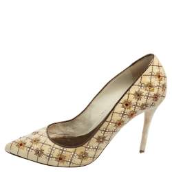 Alexander McQueen Cream Velvet Embellished  Pointed Toe Pumps Size 40