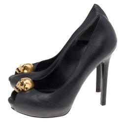 Alexander McQueen Black Leather Crystal Embellished Skull Peep Toe Pumps Size 35