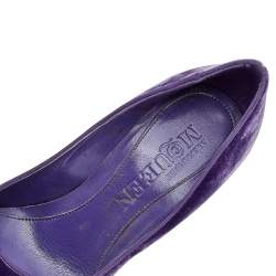Pre Owned Alexander McQueen Purple Velvet Armadillo Heel-less Wedge Pumps Size 36