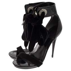 Alexander McQueen Black Patent Leather, Suede and Velvet Bow Ankle Sandals Size 38