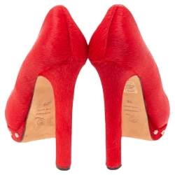 Pre Owned Alexander McQueen Red Calf Hair Embellished Skull Peep-Toe Pumps Size 38
