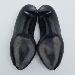 Pre Owned Alexander McQueen Black Leather Crystal Embellished Skull Detail Peep Toe Platform Pumps Size 37