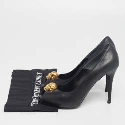 Pre Owned Alexander McQueen Black Leather Crystal Embellished Skull Detail Peep Toe Platform Pumps Size 37