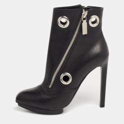 Alexander McQueen Black Leather Eyelet Detail Ankle Booties Size 37