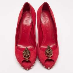 Pre Owned Alexander McQueen Red Suede Skull Embellished Peep Toe Pumps Size 36.5
