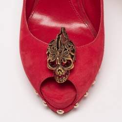 Pre Owned Alexander McQueen Red Suede Skull Embellished Peep Toe Pumps Size 36.5
