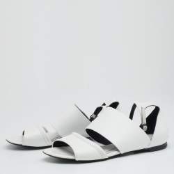 Pre Owned Alexander McQueen White Leather Ankle Strap Flat Sandals Size 38