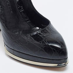 Pre Owned Alexander McQueen Black Croc Embossed Leather Platform Pumps Size 39