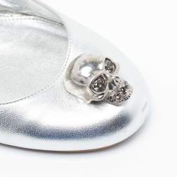 Pre Owned Alexander McQueen Silver Leather Skull City Ballet Flats Size 38