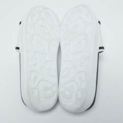 Pre Owned Alexander McQueen White/Black Rubber Logo Embossed Slide Sandals Size 39.5