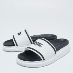 Pre Owned Alexander McQueen White/Black Rubber Logo Embossed Slide Sandals Size 39.5