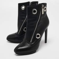 Pre Owned Alexander McQueen Black Leather Eyelet Detail Ankle Boots Size 40 