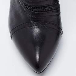 Pre Owned Alexander McQueen Black Leather Zipper Detail Ankle Booties Size 38