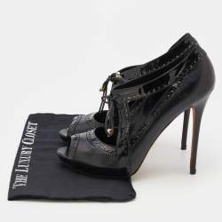 Pre Owned Alexander McQueen Black Leather Brogue Trim Cut Out Platform Peep Toe Pumps Size 41