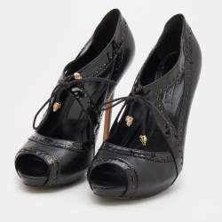 Pre Owned Alexander McQueen Black Leather Brogue Trim Cut Out Platform Peep Toe Pumps Size 41
