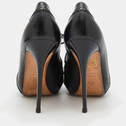 Pre Owned Alexander McQueen Black Leather Brogue Trim Cut Out Platform Peep Toe Pumps Size 41