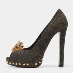 Pre Owned Alexander McQueen Black/Gold Textured Leather Skull Peep Toe Platform Pumps Size 39