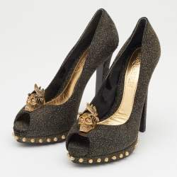 Pre Owned Alexander McQueen Black/Gold Textured Leather Skull Peep Toe Platform Pumps Size 39