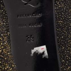 Pre Owned Alexander McQueen Black/Gold Textured Leather Skull Peep Toe Platform Pumps Size 39