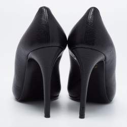 Pre Owned Alexander McQueen Black Leather  Skull Pumps Size 38