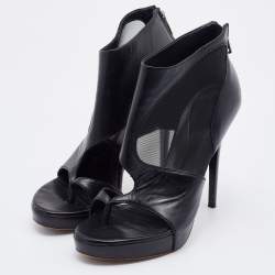 Pre Owned Alexander McQueen Black Leather and Mesh Toe Ring Booties Size 37