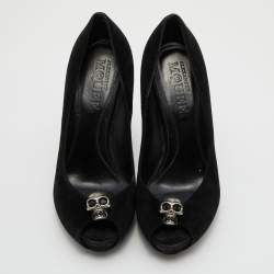 Pre Owned Alexander McQueen Black Suede Skull Peep Toe Pumps Size 38.5