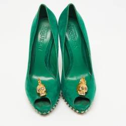 Pre Owned Alexander McQueen Green Suede Crystal Embellished Skull Studded Platform Peep Toe Pumps Size 41