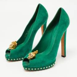 Pre Owned Alexander McQueen Green Suede Crystal Embellished Skull Studded Platform Peep Toe Pumps Size 41
