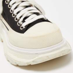 Pre Owned Alexander McQueen Black / White Canvas Tread Slick Low Top Sneakers Size 35