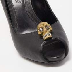 Pre Owned Alexander McQueen Black Leather Skull Platform Peep Toe Pumps Size 39