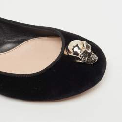Pre Owned Alexander McQueen Black Velvet Skull City Ballet Flats Size 40