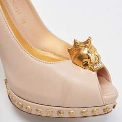 Pre Owned Alexander McQueen Beige Leather Skull Embellished Peep Toe Platform Pumps Size 39