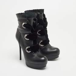 Pre Owned Alexander McQueen Black Leather and Velvet Lace Up Platform Ankle Booties Size 36