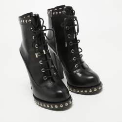 Pre Owned Alexander McQueen Black Leather Studded Lace Up Ankle Boots Size 37