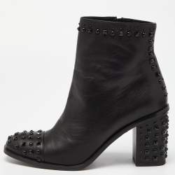 Alexander mcqueen hotsell hobnail ankle boots