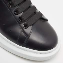 Pre Owned Alexander McQueen Black/White Leather Larry Sneakers Size 42.5