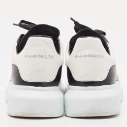 Pre Owned Alexander McQueen Black/White Leather Larry Sneakers Size 42.5