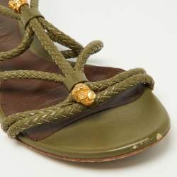 Pre Owned Alexander McQueen Green Leather Embellished Skull Flat Thong Sandals Size 38