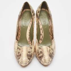 Pre Owned Alexander McQueen Beige/Brown Watersnake and Karung Round Toe Pumps Size 41