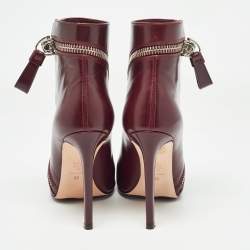 Pre Owned Alexander McQueen Burgundy Leather Spiral Zip Detail Ankle Boots Size 39
