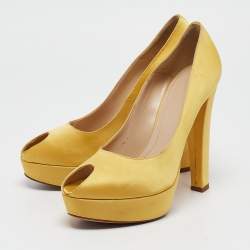 Alexander McQueen Yellow Satin Peep Toe Pumps  Size 39.5