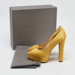 Alexander McQueen Yellow Satin Peep Toe Pumps  Size 39.5