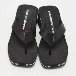مملوكة مسبقًا Alexander Wang Black Canvas Thong Wedge Sandals Size 39