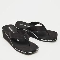 مملوكة مسبقًا Alexander Wang Black Canvas Thong Wedge Sandals Size 39