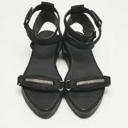 Pre Owned صندل أليكساندر وانغ جلد نوبيك أسود مسطح للكاحل مقاس 37