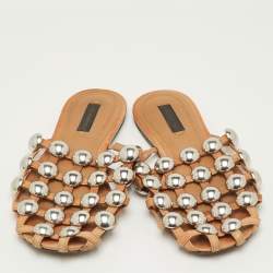 مملوكة مسبقًا Alexander Wang Amelia Size 36 Beige Leather Studded Flat Mules
