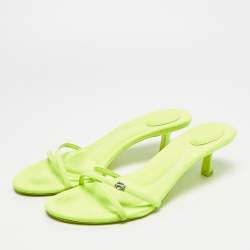مملوكة مسبقًا Alexander Wang Dahlia Size 39 Green Neoprene Slide Sandals