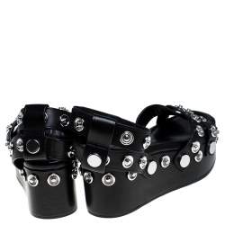 مملوكة مسبقًا Alexander Wang Black Leather Sandrah Flatform Sandals Size 36